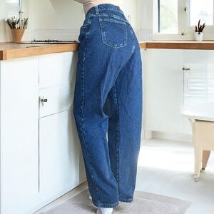 Vintage Wrangler Mom Jeans | High Waist Relaxed Fit | Size 10 x 32